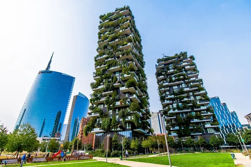 the-vertical-forest-a-project-for-urban forestry